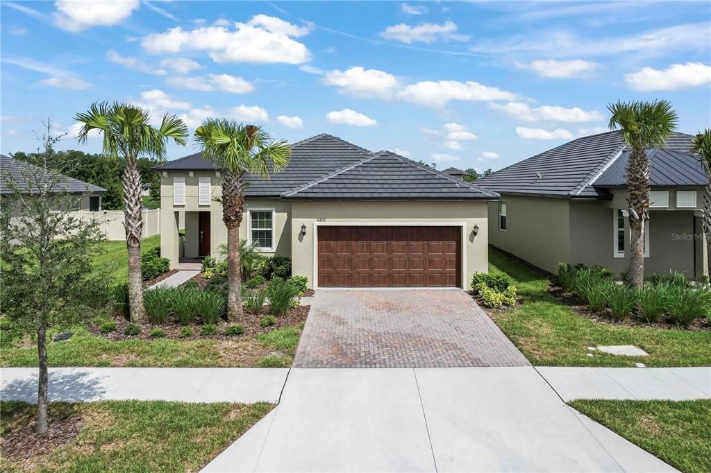 For Sale: $359,900 (2 beds, 2 baths, 1783 Square Feet)