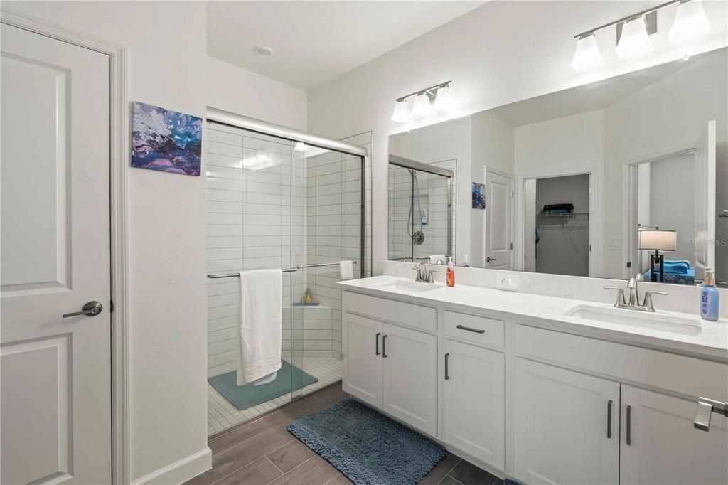 For Sale: $359,900 (2 beds, 2 baths, 1783 Square Feet)