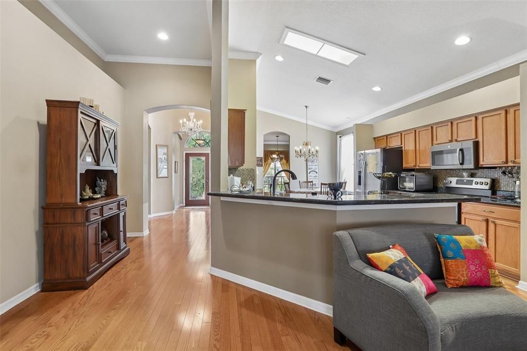 For Sale: $515,000 (3 beds, 2 baths, 2200 Square Feet)