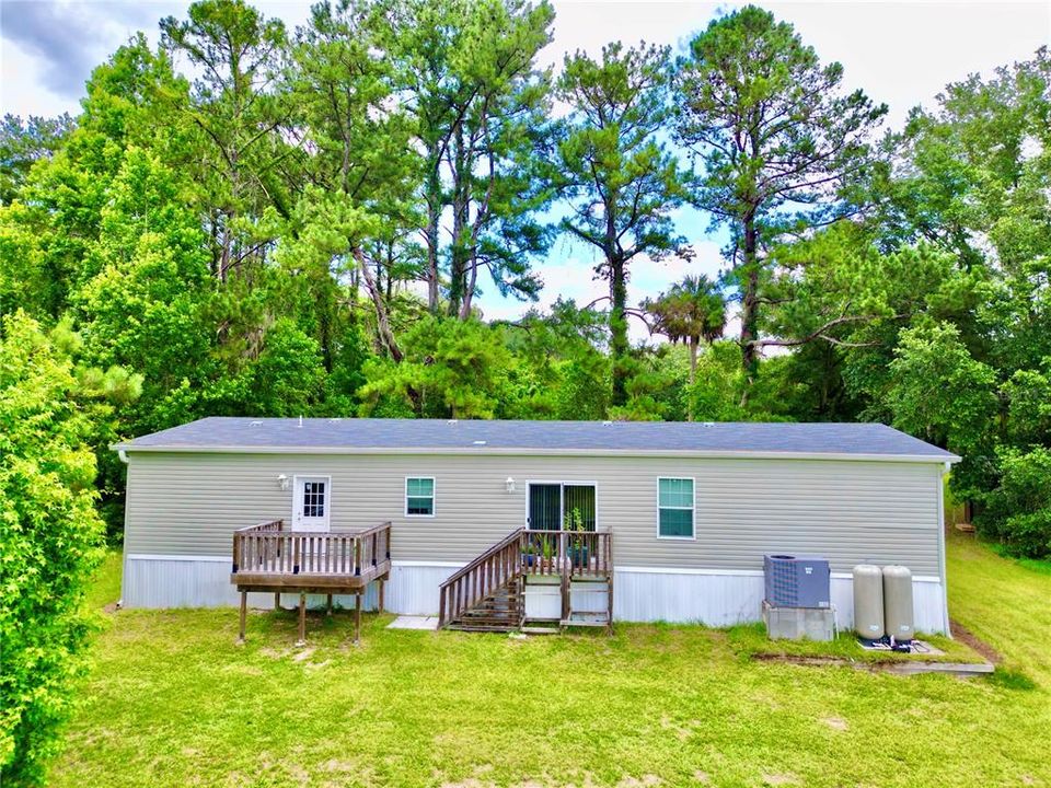 For Sale: $334,900 (3 beds, 2 baths, 2115 Square Feet)