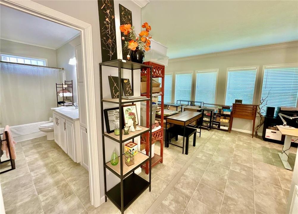 For Sale: $334,900 (3 beds, 2 baths, 2115 Square Feet)
