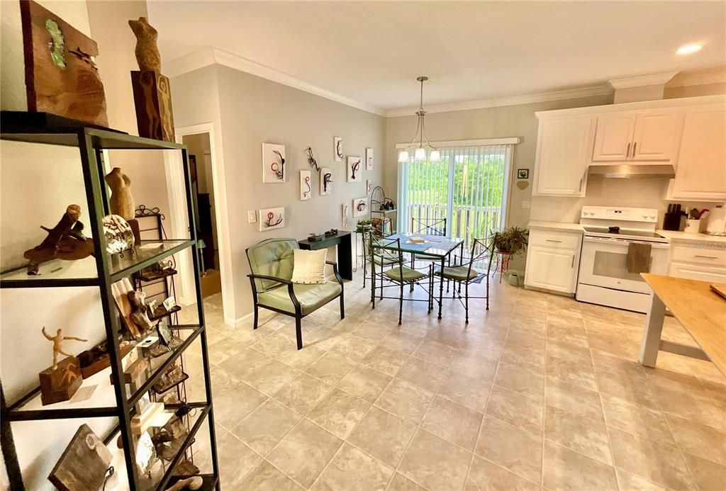 For Sale: $334,900 (3 beds, 2 baths, 2115 Square Feet)