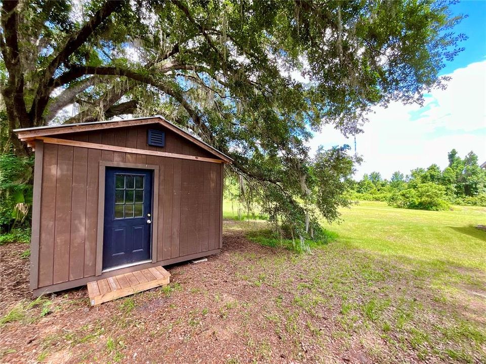 For Sale: $334,900 (3 beds, 2 baths, 2115 Square Feet)