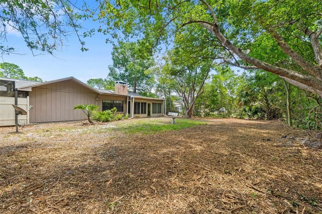 En Venta: $235,000 (3 camas, 2 baños, 1302 Pies cuadrados)