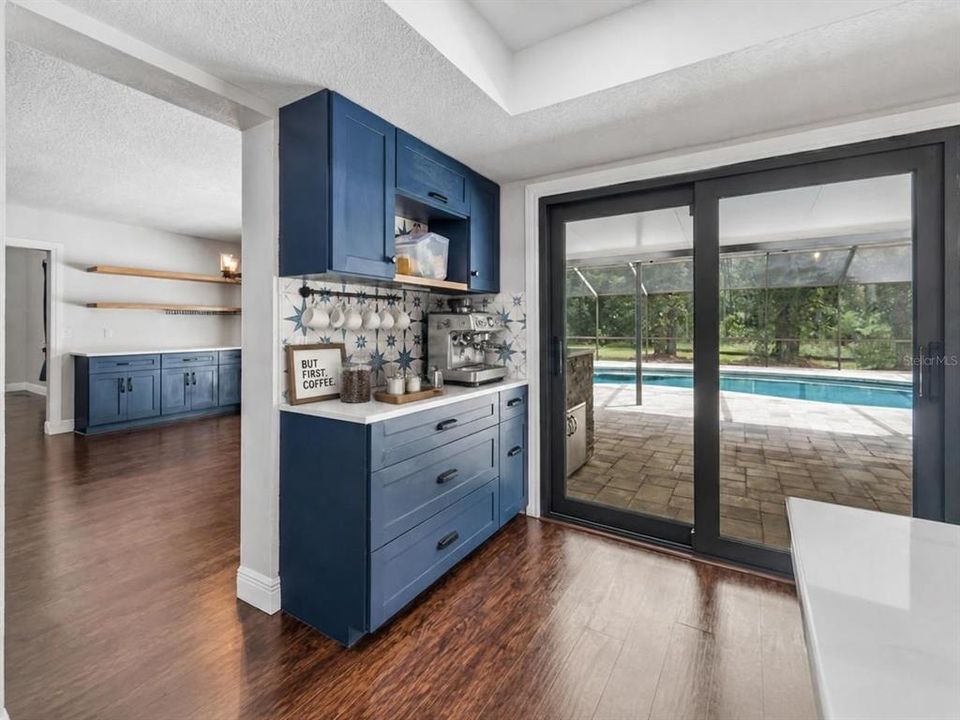 For Sale: $1,290,000 (5 beds, 4 baths, 4870 Square Feet)