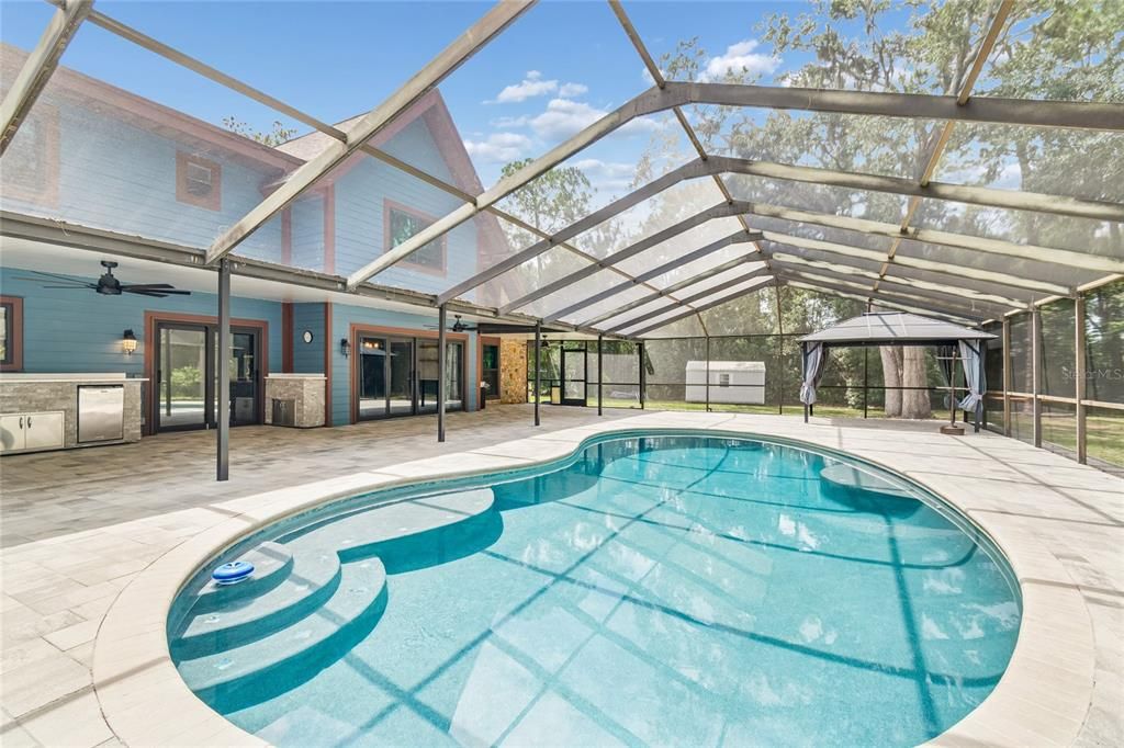 For Sale: $1,290,000 (5 beds, 4 baths, 4870 Square Feet)