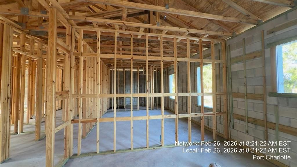 На продажу: $149,000 (0.23 acres)