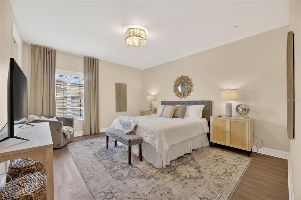 For Sale: $649,000 (5 beds, 3 baths, 3222 Square Feet)
