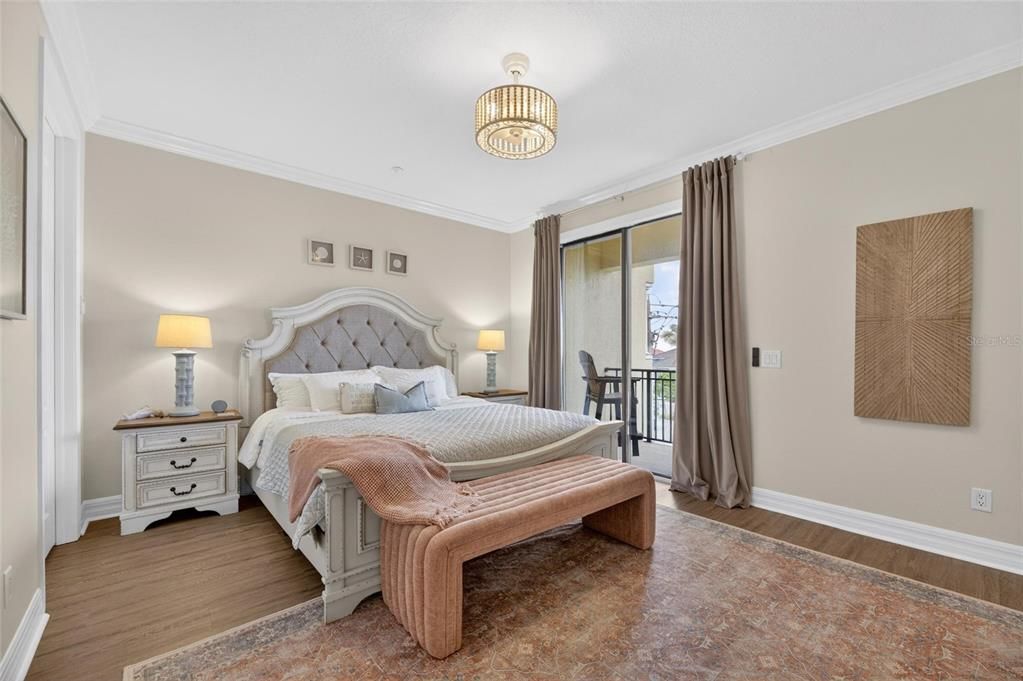 For Sale: $649,000 (5 beds, 3 baths, 3222 Square Feet)