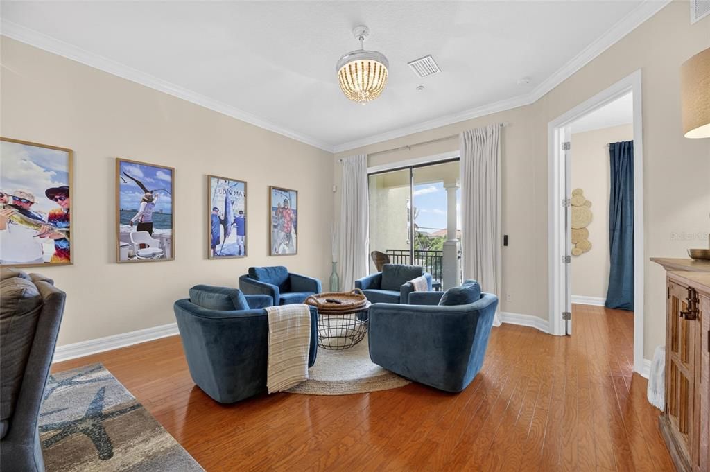 For Sale: $649,000 (5 beds, 3 baths, 3222 Square Feet)