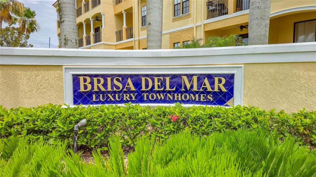 For Sale: $649,000 (5 beds, 3 baths, 3222 Square Feet)