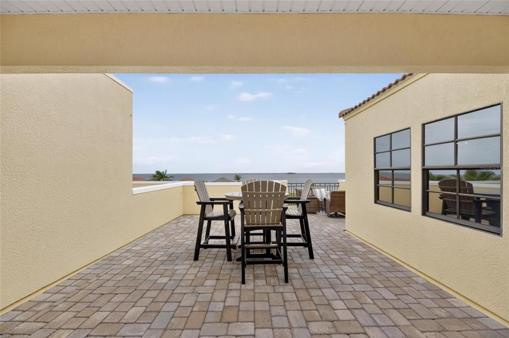 For Sale: $649,000 (5 beds, 3 baths, 3222 Square Feet)