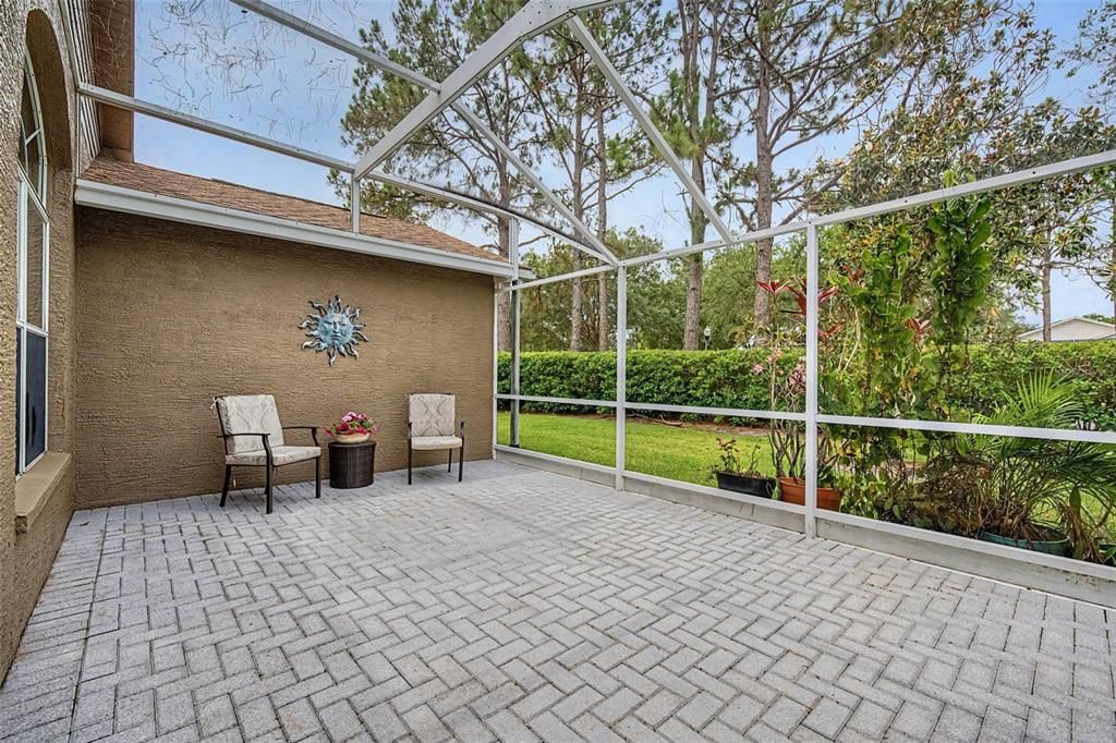 Active With Contract: $315,000 (3 beds, 2 baths, 1705 Square Feet)