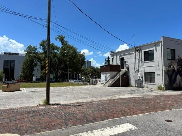 For Sale: $2,899,000 (0 beds, 0 baths, 3300 Square Feet)