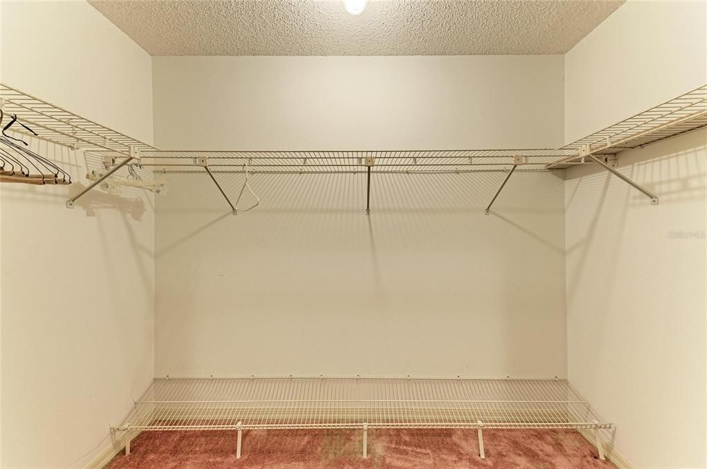 En Venta: $449,000 (3 camas, 2 baños, 1802 Pies cuadrados)