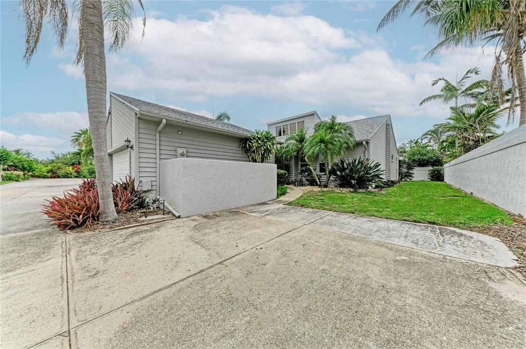 En Venta: $449,000 (3 camas, 2 baños, 1802 Pies cuadrados)
