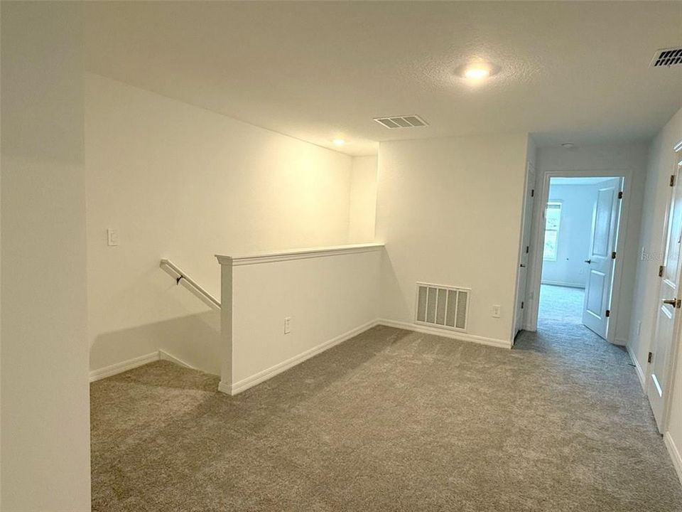 For Rent: $2,100 (3 beds, 2 baths, 1634 Square Feet)