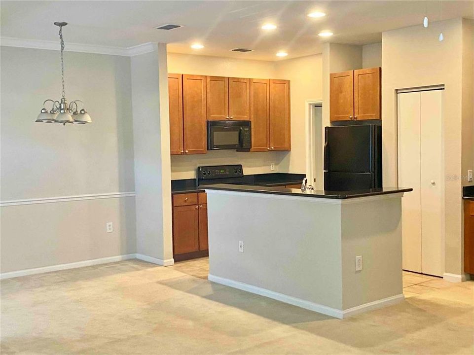 For Rent: $1,795 (2 beds, 2 baths, 1200 Square Feet)