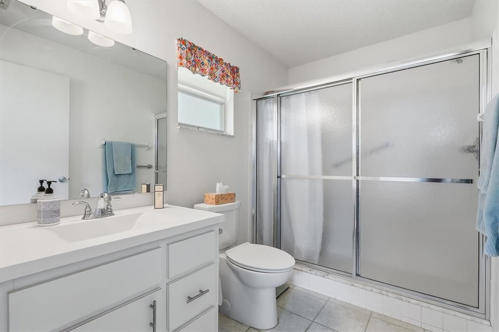 For Sale: $154,999 (2 beds, 2 baths, 1215 Square Feet)