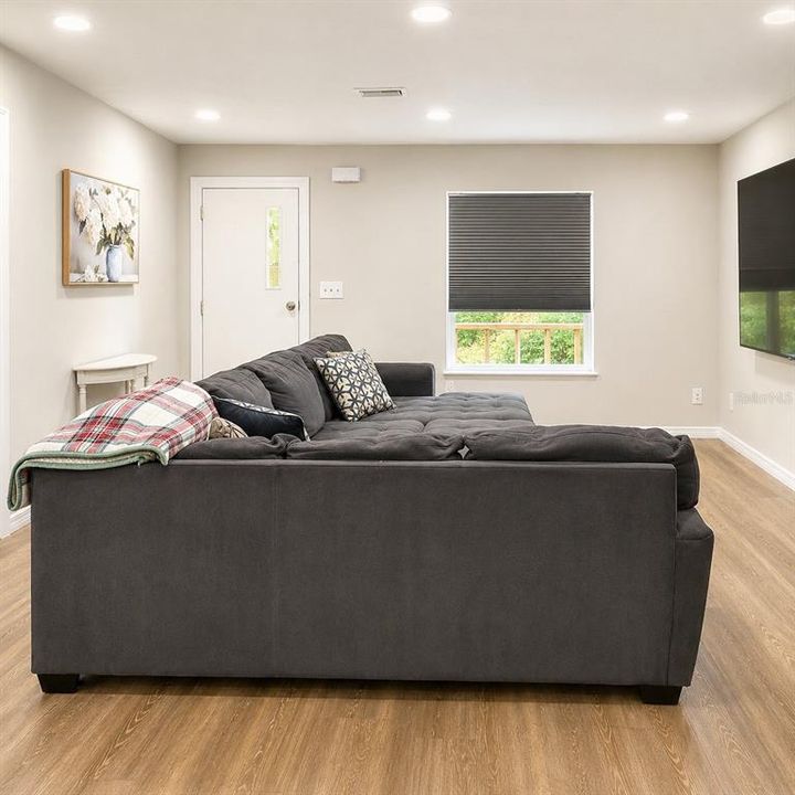 En Venta: $199,900 (3 camas, 2 baños, 1294 Pies cuadrados)