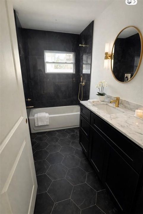 En Venta: $375,000 (3 camas, 2 baños, 1200 Pies cuadrados)