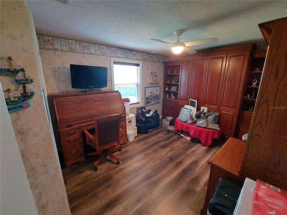 En Venta: $309,000 (3 camas, 2 baños, 1903 Pies cuadrados)