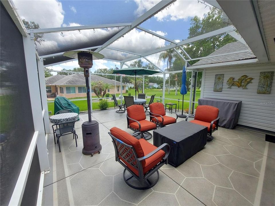 En Venta: $309,000 (3 camas, 2 baños, 1903 Pies cuadrados)