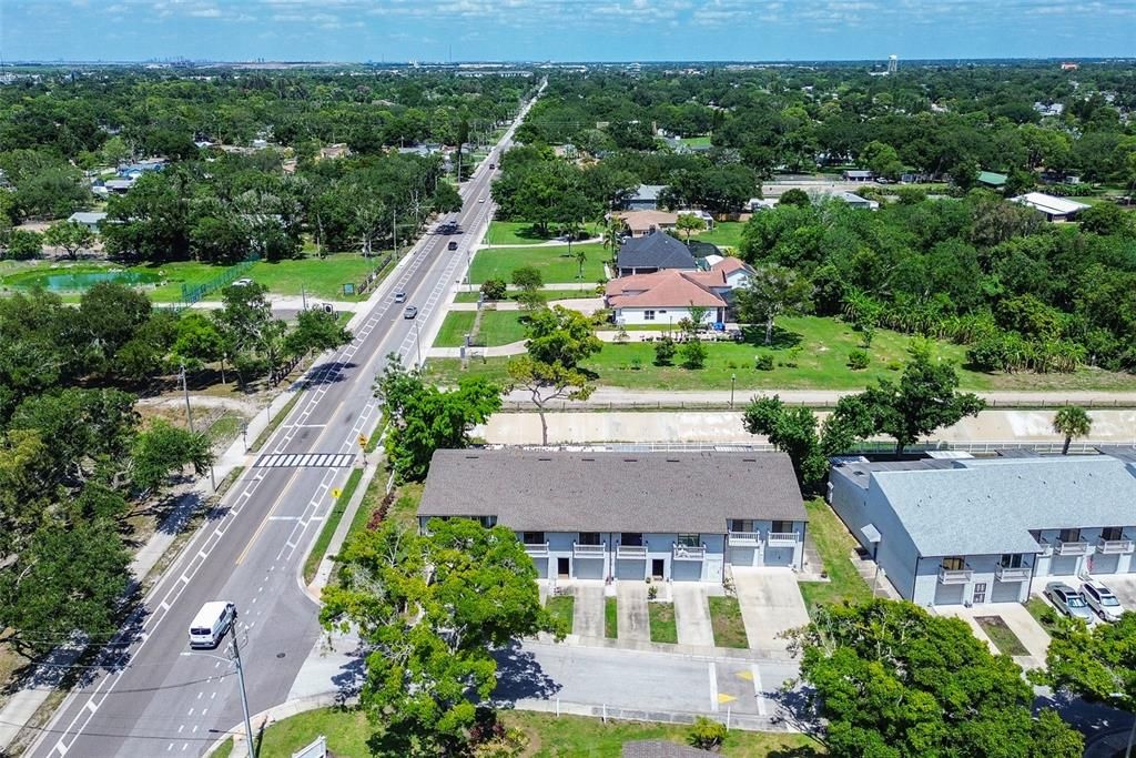For Sale: $239,000 (2 beds, 1 baths, 1190 Square Feet)