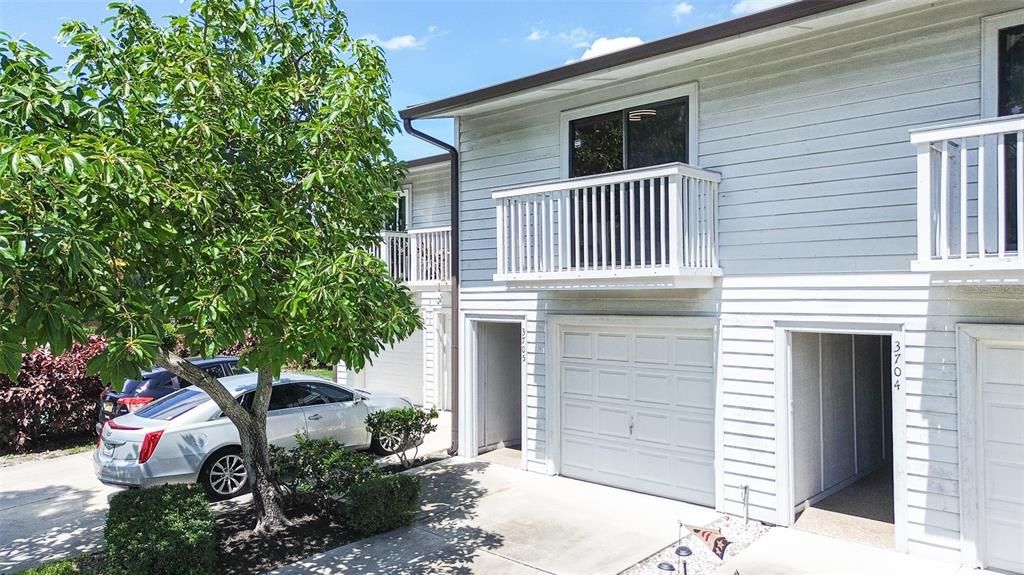 For Sale: $239,000 (2 beds, 1 baths, 1190 Square Feet)