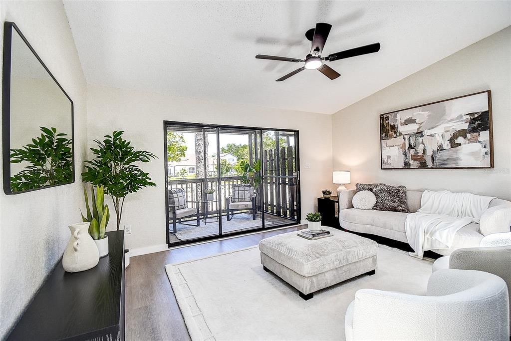 For Sale: $239,000 (2 beds, 1 baths, 1190 Square Feet)