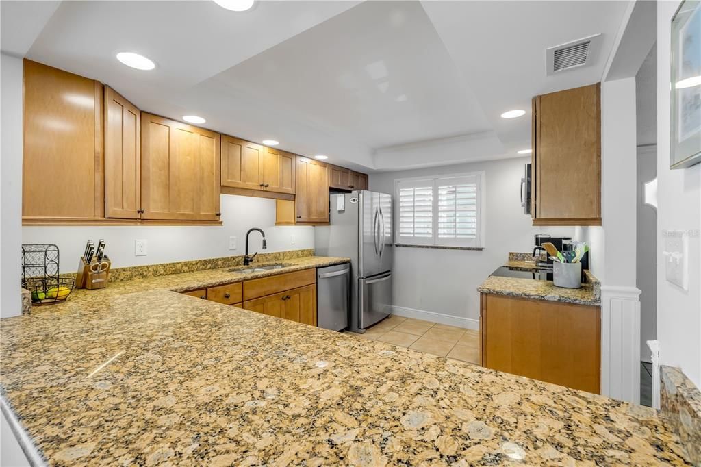 For Sale: $429,900 (2 beds, 2 baths, 1134 Square Feet)