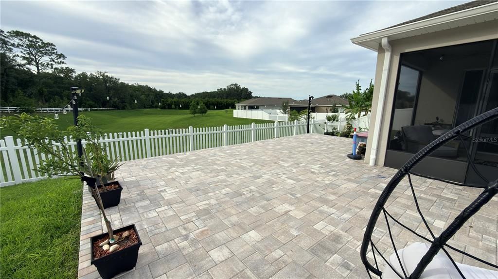 For Rent: $2,495 (3 beds, 2 baths, 1725 Square Feet)