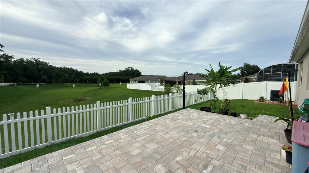 For Rent: $2,495 (3 beds, 2 baths, 1725 Square Feet)