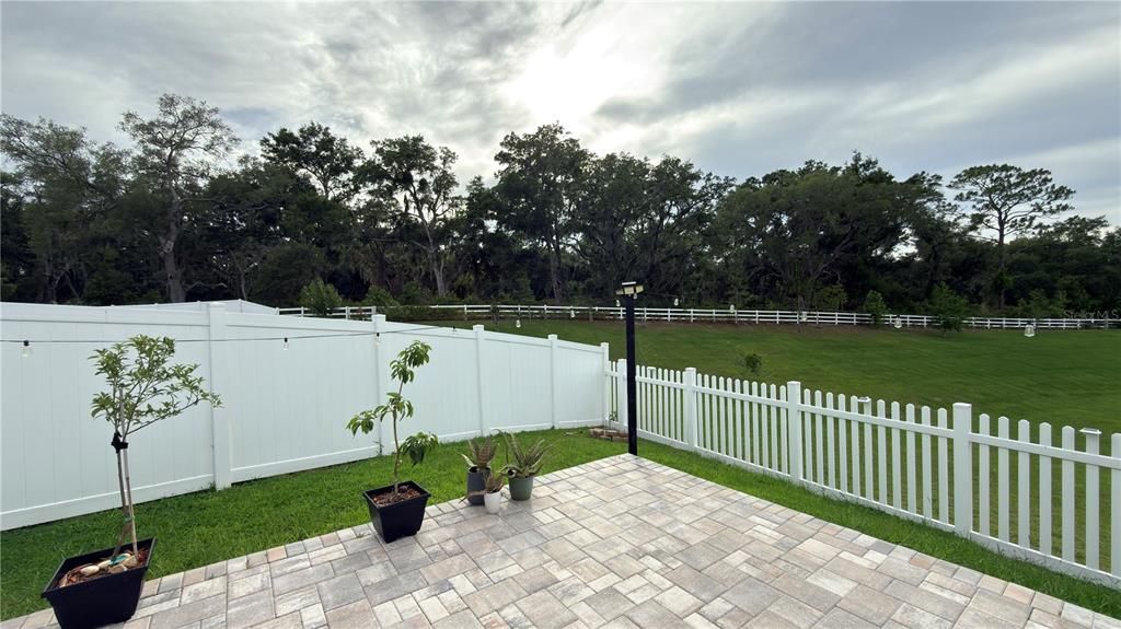 For Rent: $2,495 (3 beds, 2 baths, 1725 Square Feet)