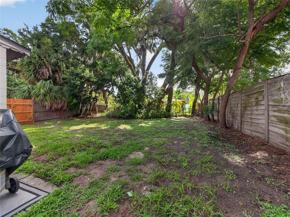 For Sale: $499,900 (3 beds, 2 baths, 1383 Square Feet)