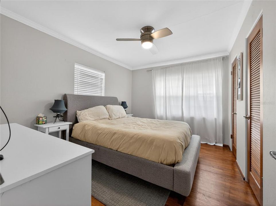 For Sale: $499,900 (3 beds, 2 baths, 1383 Square Feet)