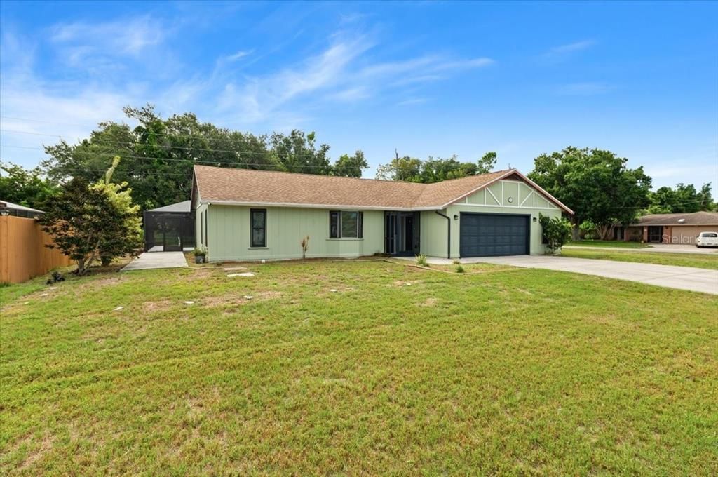 For Sale: $515,000 (4 beds, 2 baths, 2062 Square Feet)