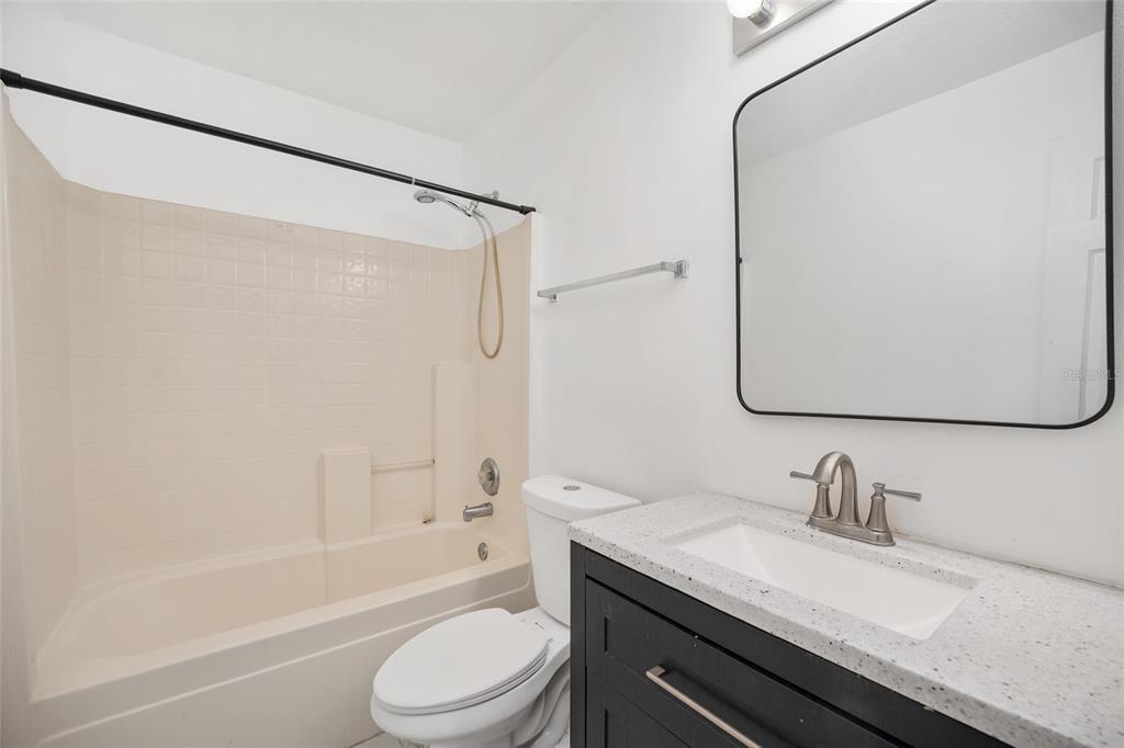 For Sale: $290,000 (3 beds, 2 baths, 2020 Square Feet)
