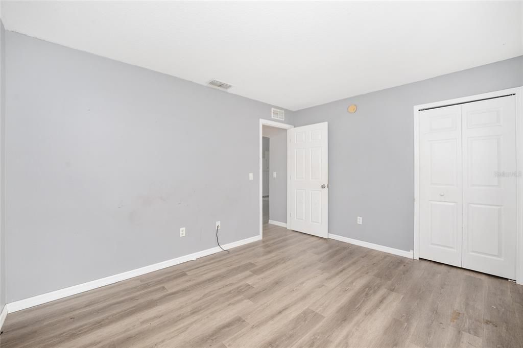 For Sale: $290,000 (3 beds, 2 baths, 2020 Square Feet)