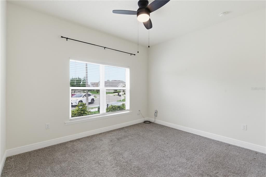 For Rent: $2,600 (3 beds, 2 baths, 1614 Square Feet)