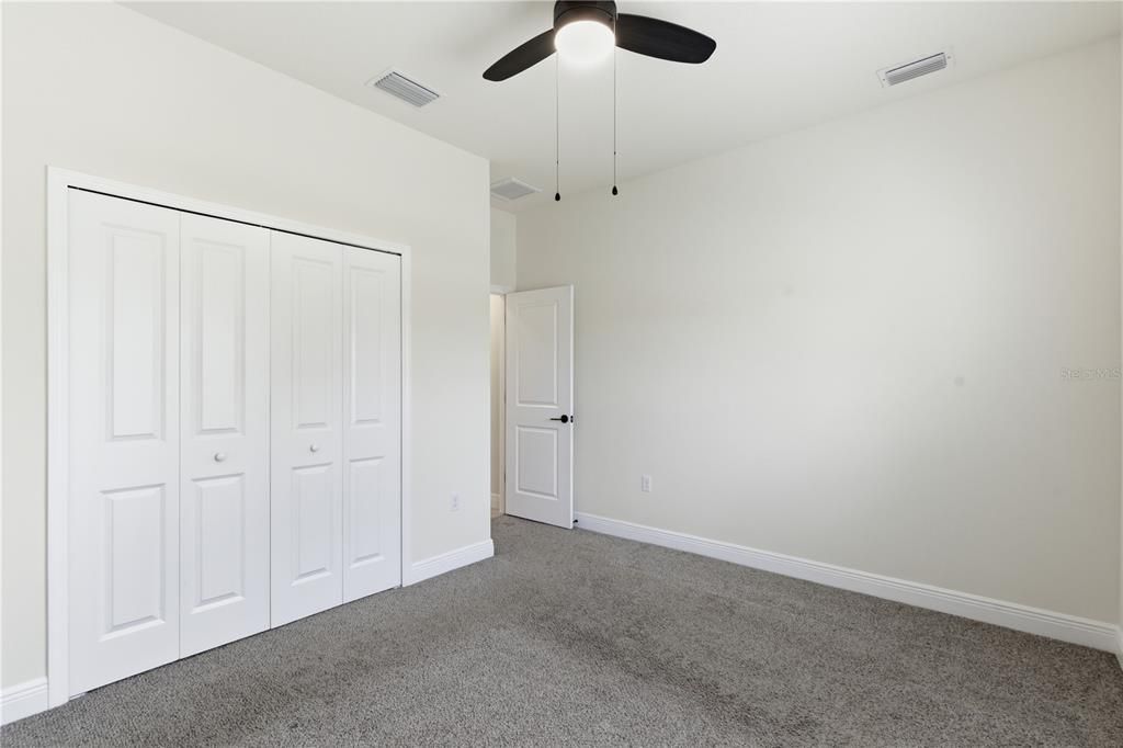 For Rent: $2,600 (3 beds, 2 baths, 1614 Square Feet)
