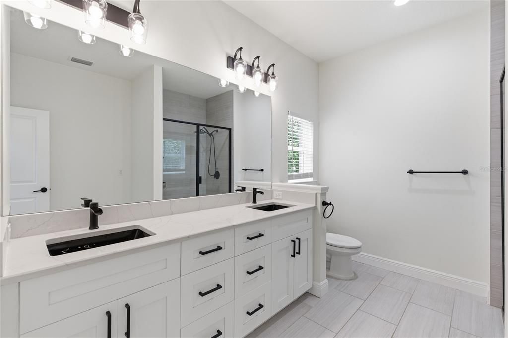 For Rent: $2,600 (3 beds, 2 baths, 1614 Square Feet)