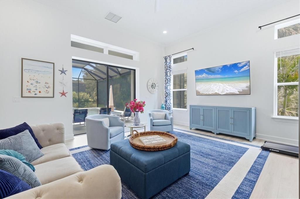 For Sale: $1,990,000 (4 beds, 4 baths, 4898 Square Feet)
