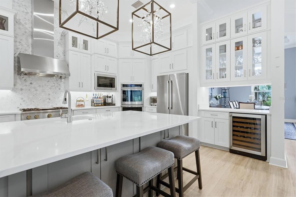 For Sale: $1,990,000 (4 beds, 4 baths, 4898 Square Feet)