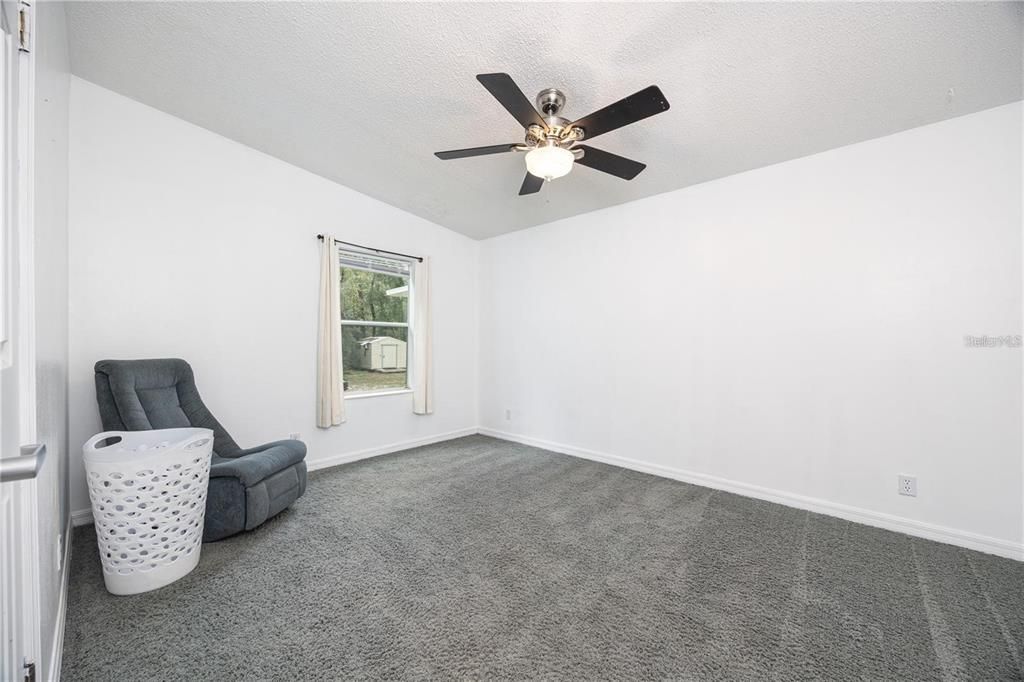 For Sale: $300,000 (3 beds, 2 baths, 1951 Square Feet)