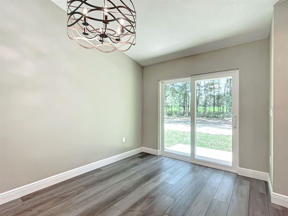 For Sale: $339,900 (3 beds, 2 baths, 1396 Square Feet)