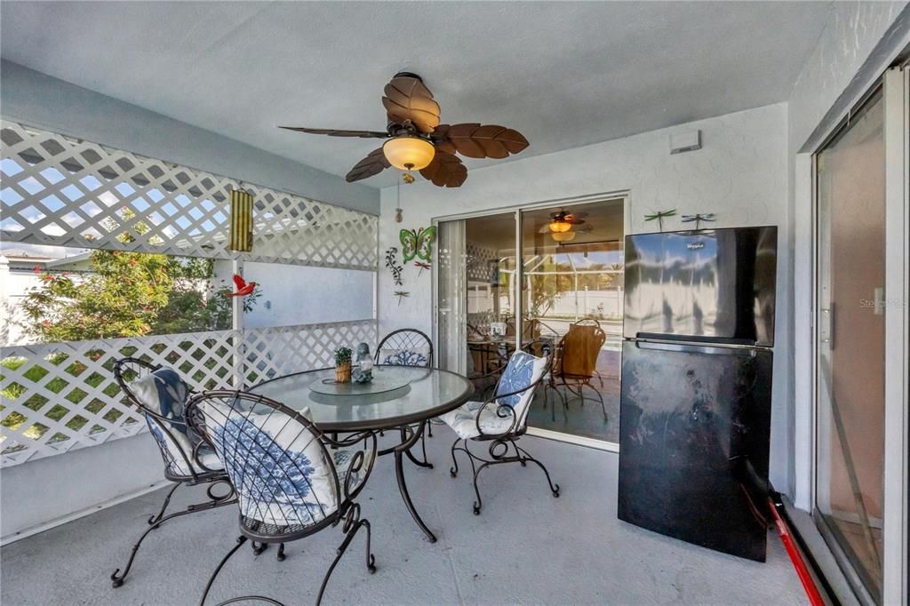 En Venta: $299,900 (3 camas, 2 baños, 1454 Pies cuadrados)