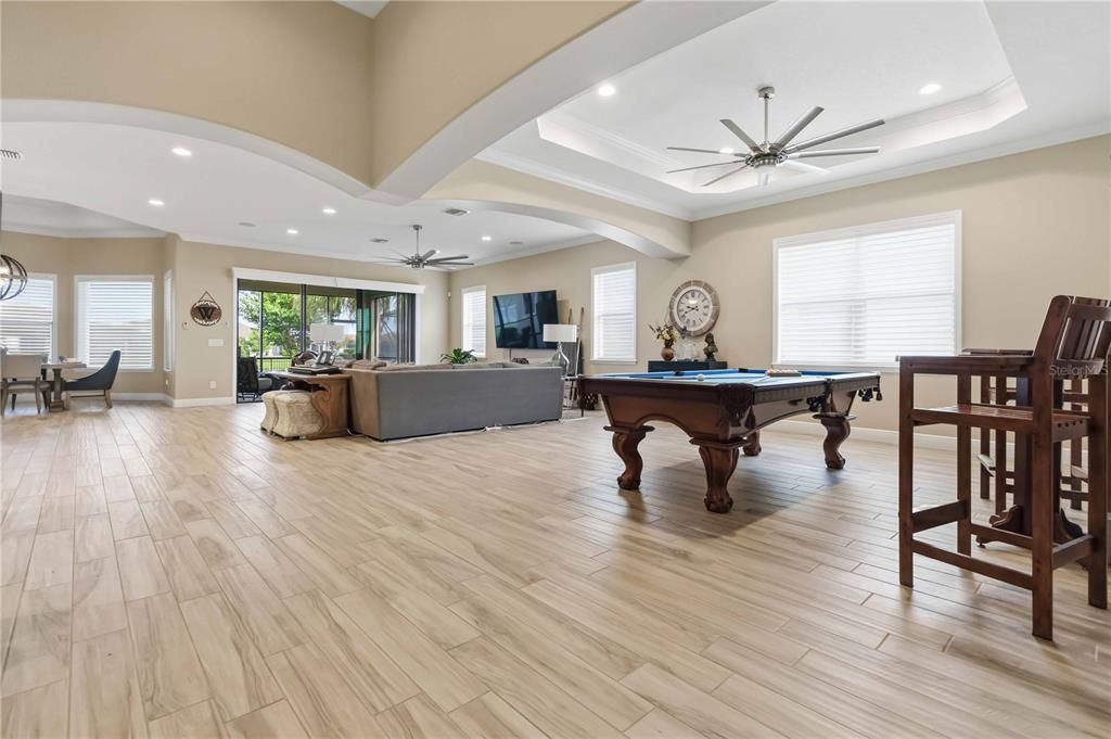 En Venta: $900,000 (4 camas, 3 baños, 3149 Pies cuadrados)