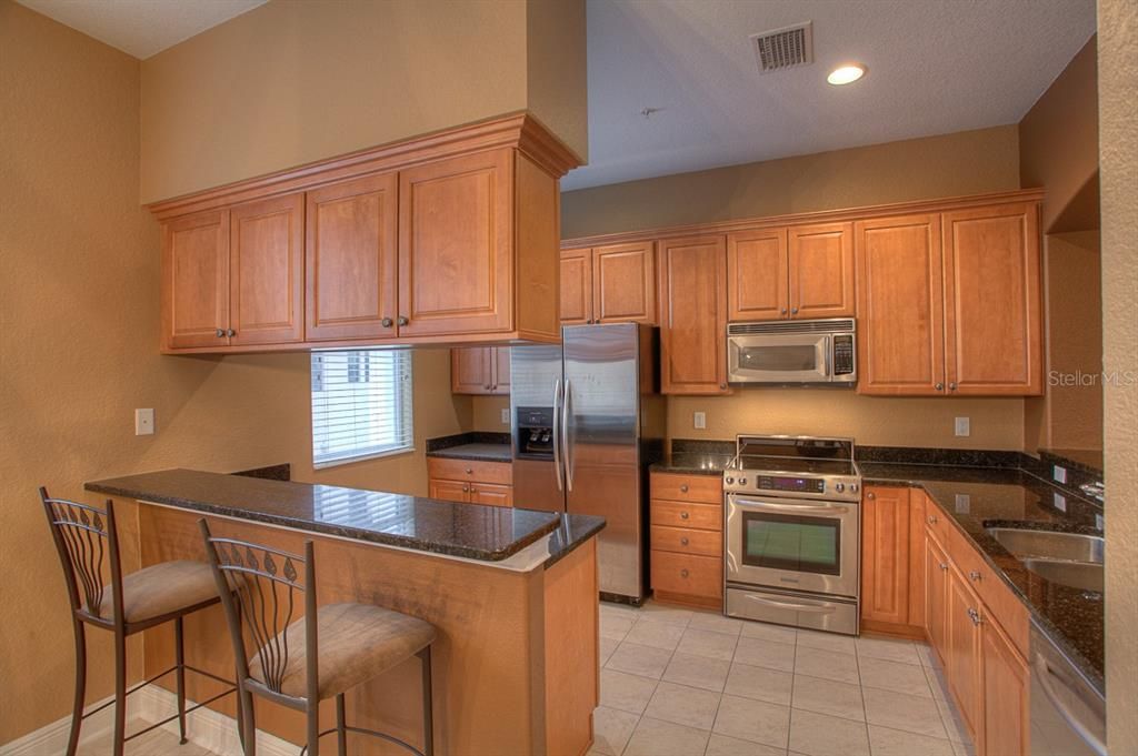 For Rent: $4,100 (2 beds, 2 baths, 1745 Square Feet)