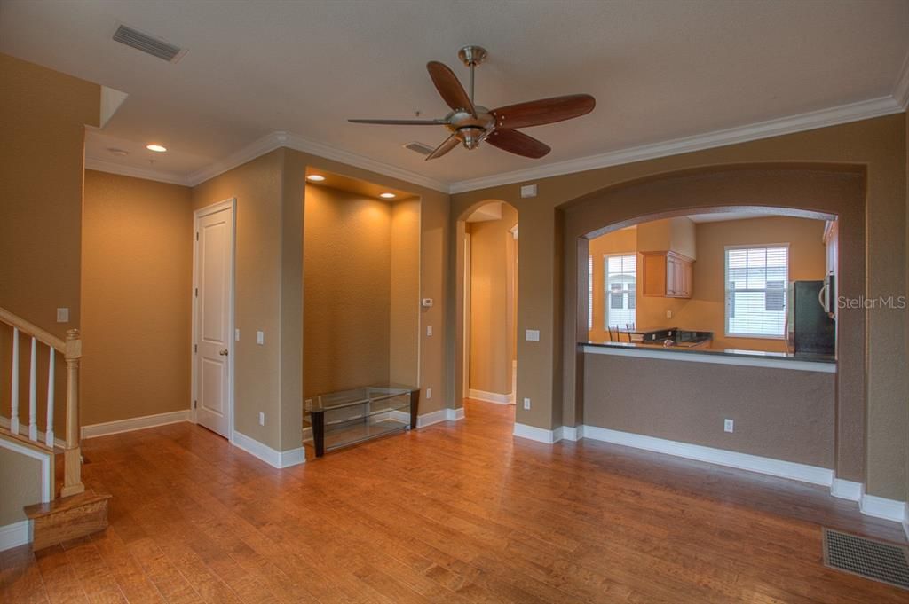 For Rent: $4,100 (2 beds, 2 baths, 1745 Square Feet)